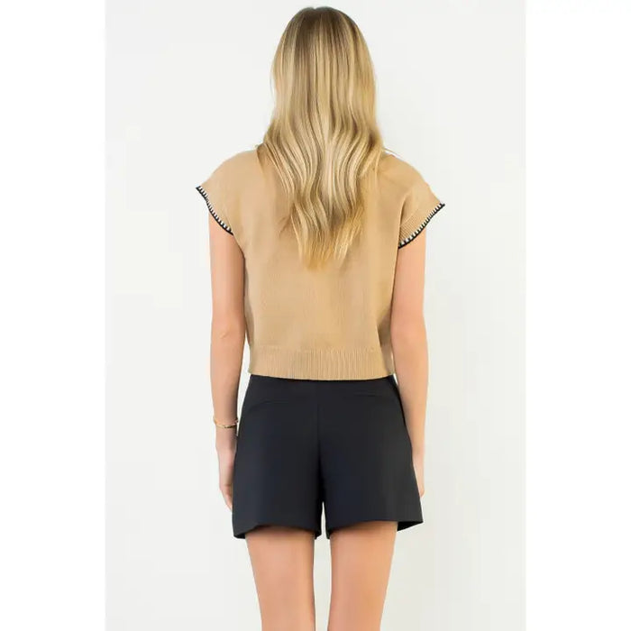 Contrast Trim Collared Button Knit Top