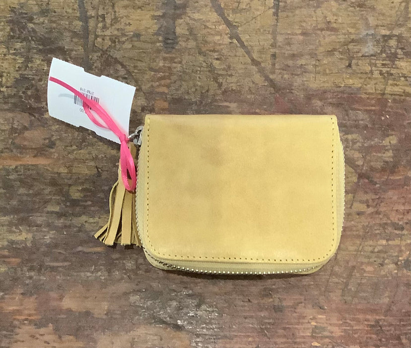 Leather Tassel Zip Wallet 3